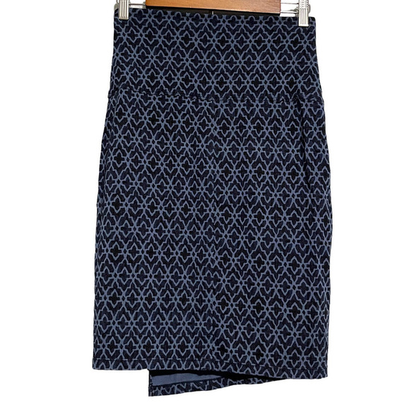 Women’s Athleta Blue Moroccan Print Stretch Tercel Seaside Foldover Wrap Skirt - Picture 6 of 9